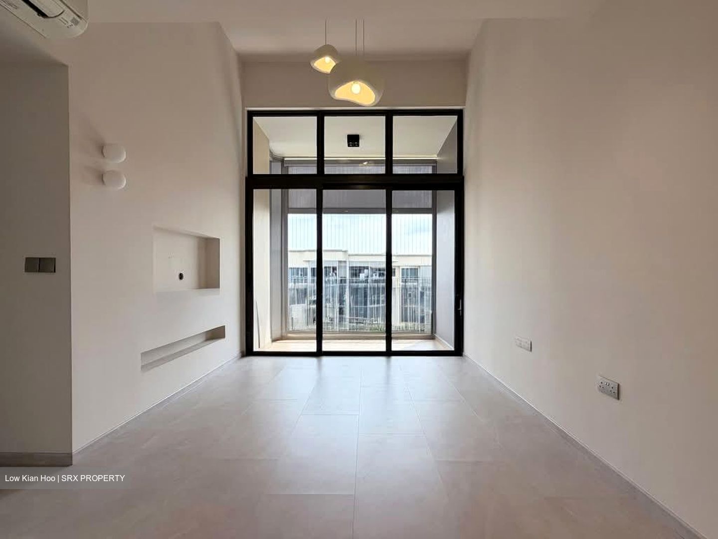 Hundred Palms Residences (D19), Condominium #567700631